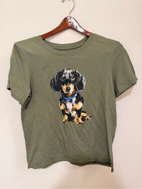 Zoe + Liv Olive Green Tee with Dachshund Graphic Size M